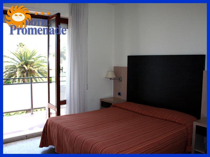 Promenade Hotel 3*