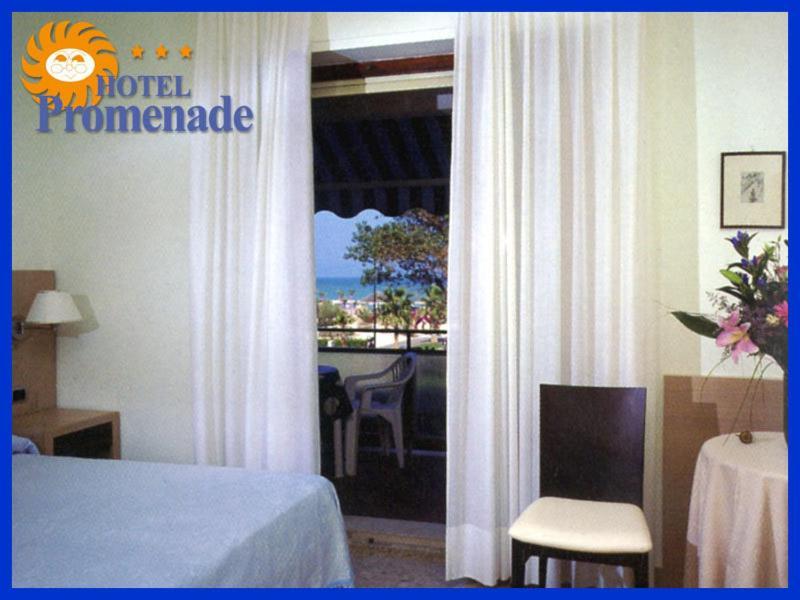 Promenade Hotel